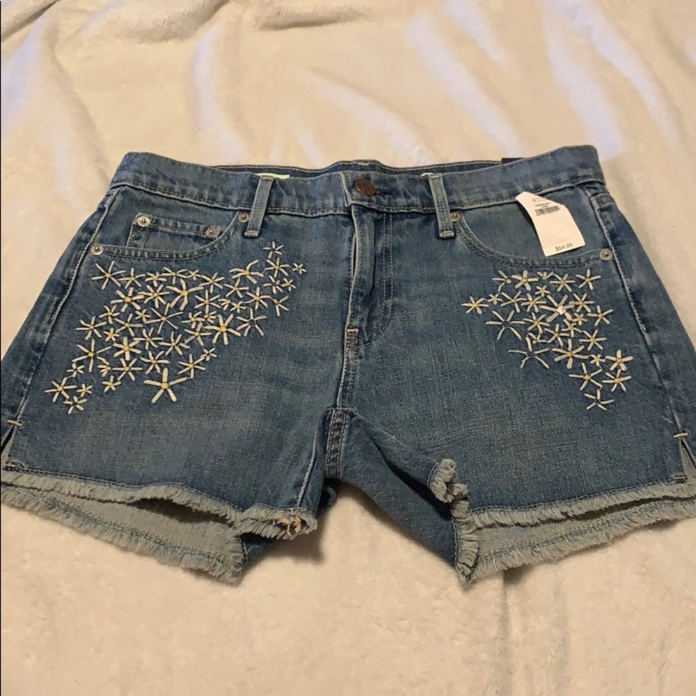 Gap best girlfriend short